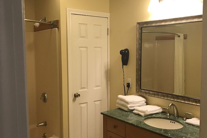 Room 56 of 71