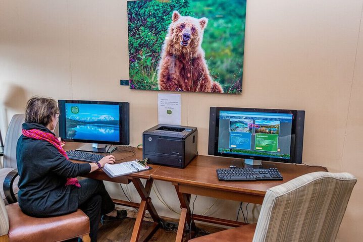 Denali Bluffs Hotel