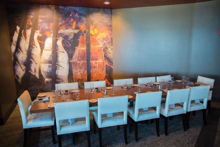 Dining 82 of 108