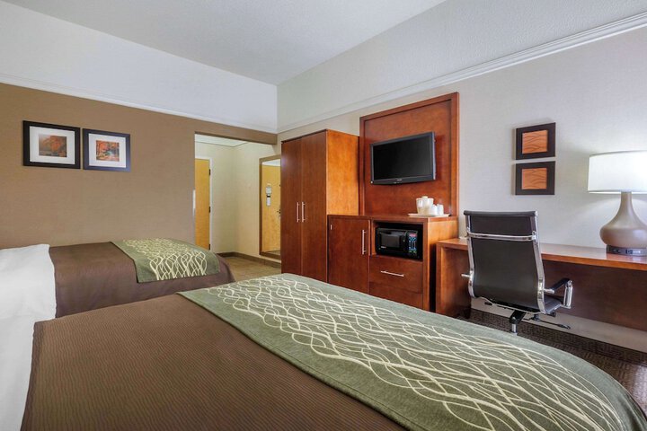 Room 18 of 47