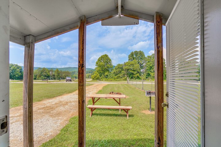 Huntsville Retreat w / Views ATV Authorized Route