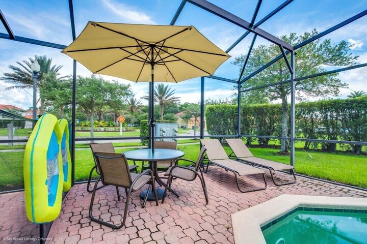 Terrace/Patio 23 of 32