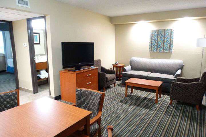 Best Western Warren Hotel