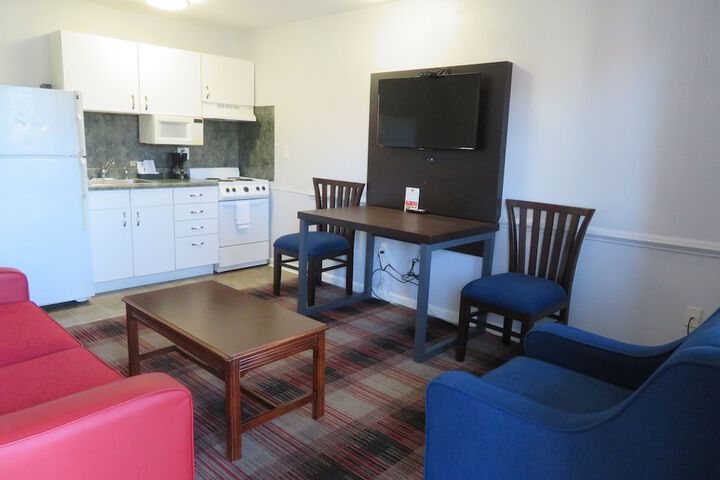 Room 18 of 38