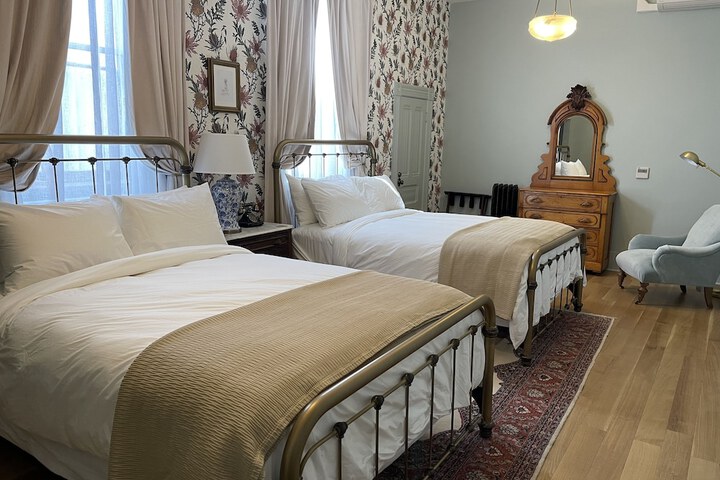 Room 13 of 56