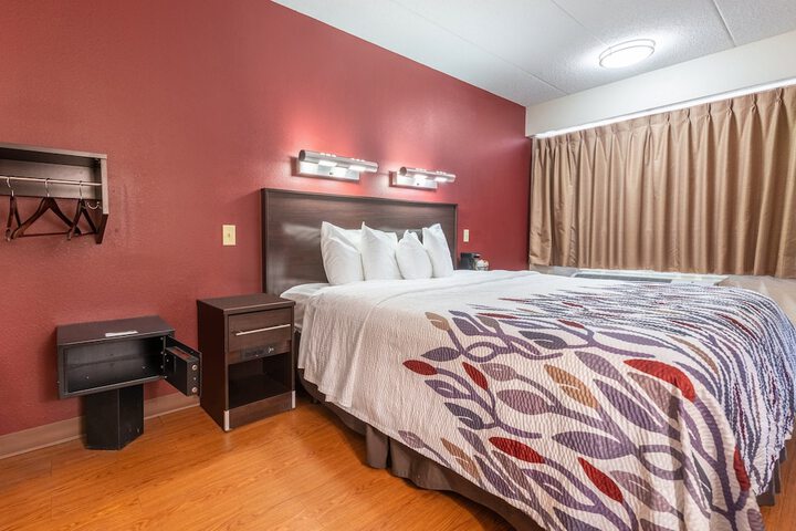 Room 29 of 30