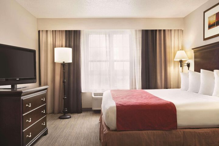 Room 11 of 20