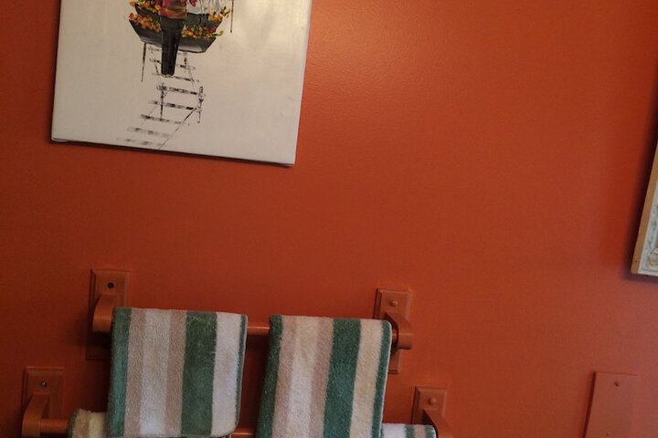 Room 28 of 51