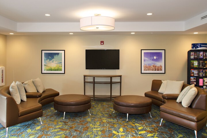 Hotel 2 of 27