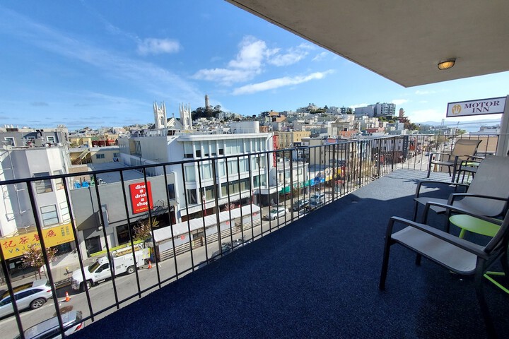 Terrace/Patio 40 of 46