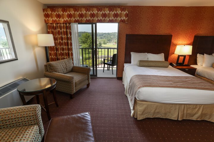 Room 34 of 112