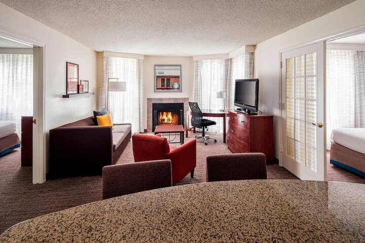 Room 15 of 22