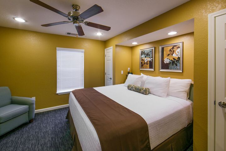 Holiday Inn Club Vacations Orlando Breeze Resort by IHG