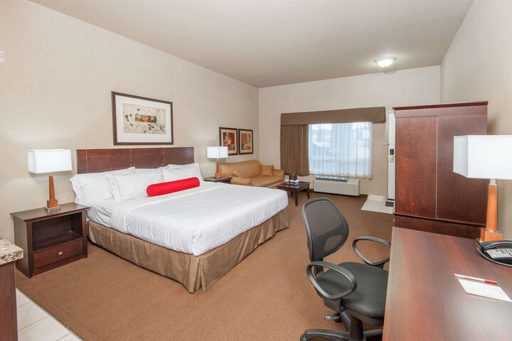 Room 12 of 20