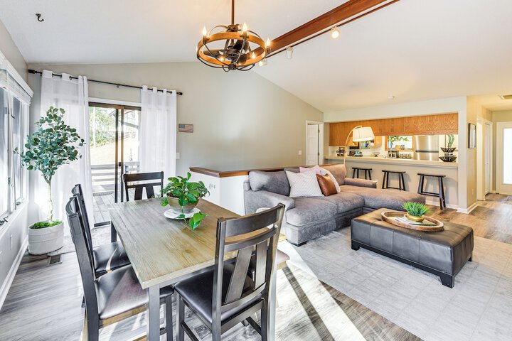 Pinehurst Home: Fire Pit BBQ + Golf Course View!