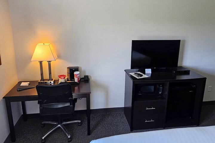Room 11 of 47