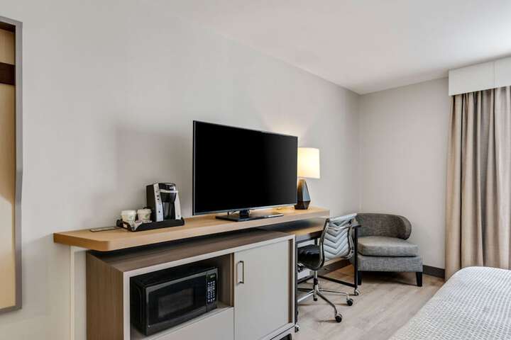 Room 68 of 134
