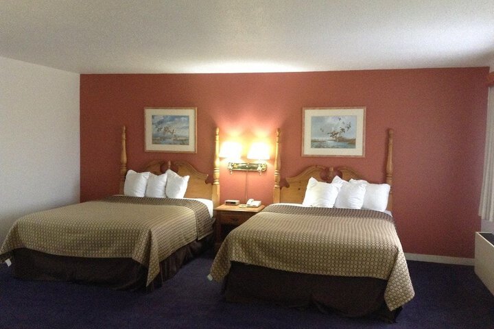 Room 82 of 94