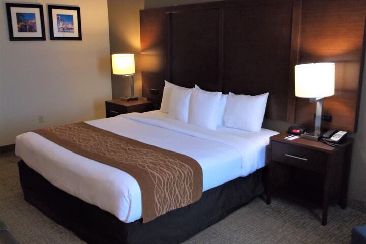 Room 40 of 54