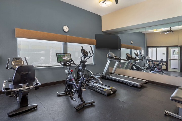 Best Western Plus Lake Jackson Inn & Suites