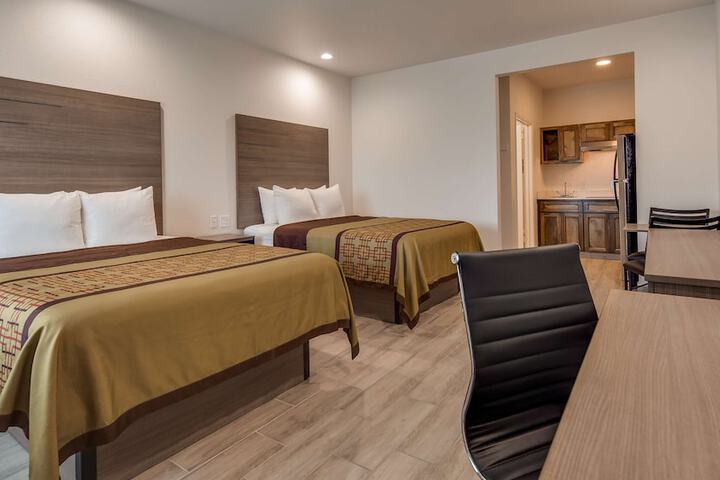 Room 15 of 41