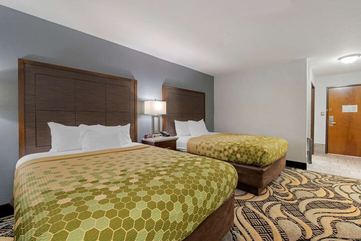 Room 19 of 40