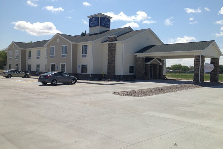 Hotel 3 of 53