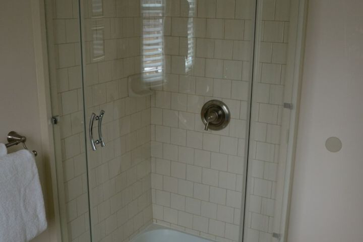 Room 25 of 54
