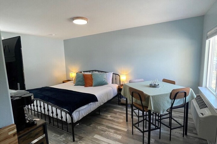 Room 19 of 54