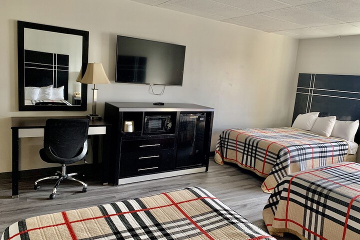 Room 31 of 33