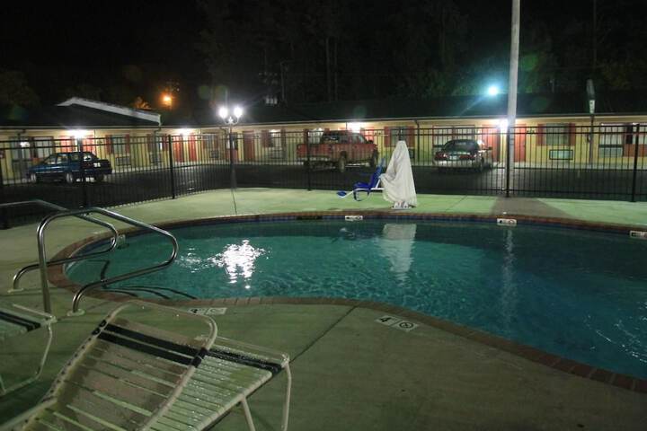 Pool 7 of 57