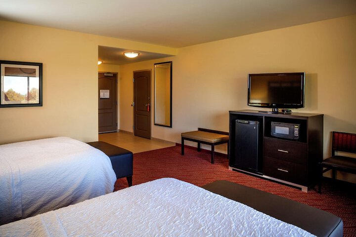 Room 19 of 70