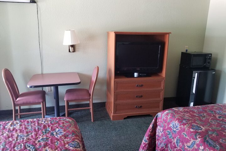 Room 22 of 27