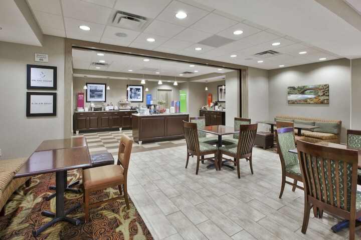 Hampton Inn Brockport NY