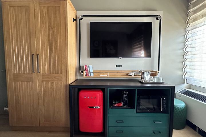 Room 64 of 110