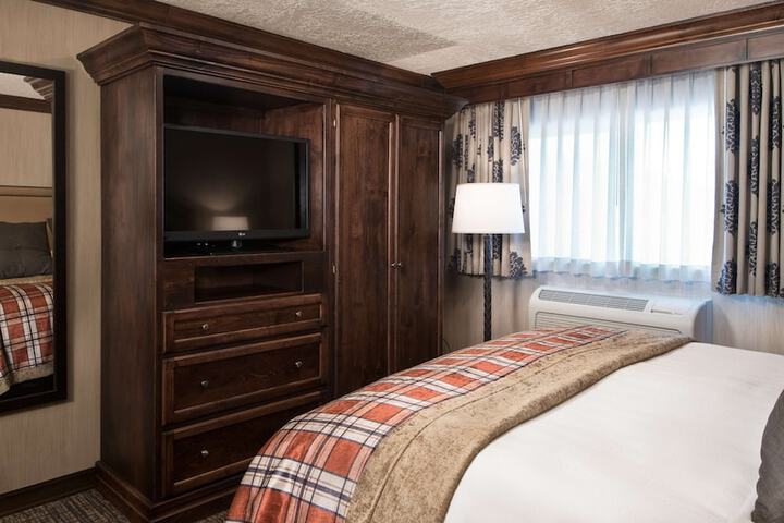 Best Western Plus Flathead Lake Inn & Suites