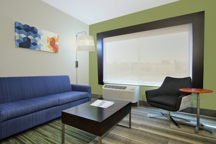 Room 16 of 29