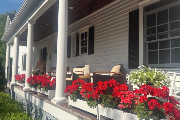 Williston Village Inn