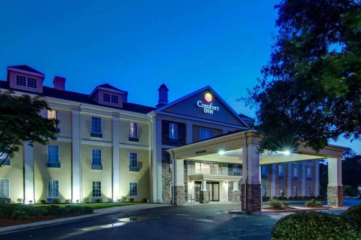 Hotel 5 of 53
