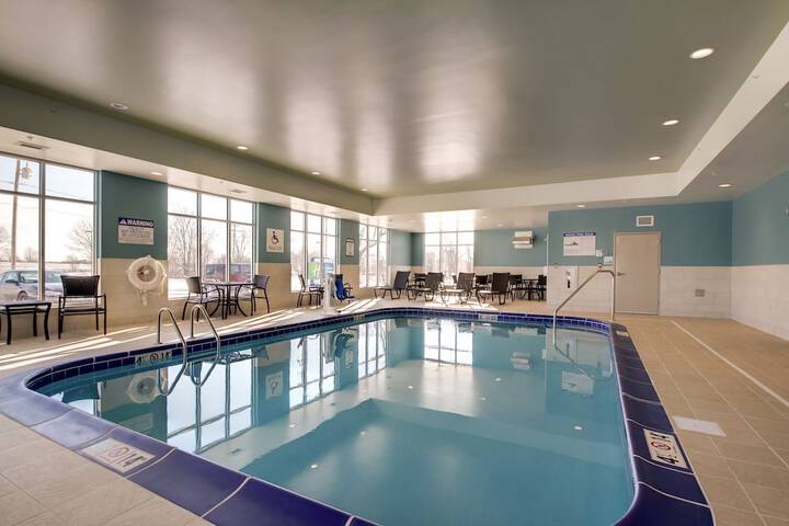 Pool 16 of 70
