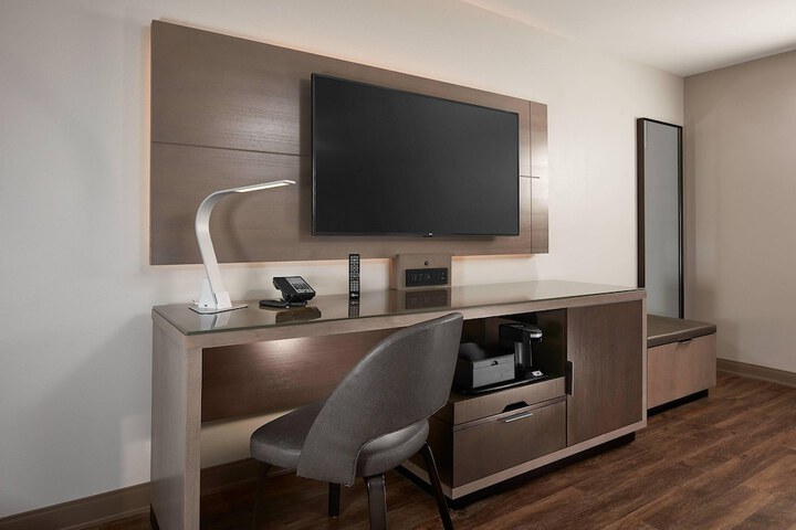 Room 25 of 50
