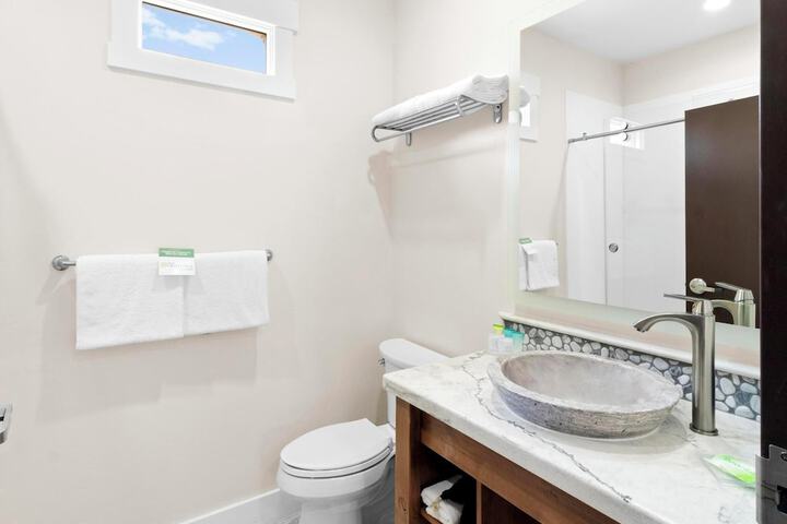 Bluff Dwellings Resort