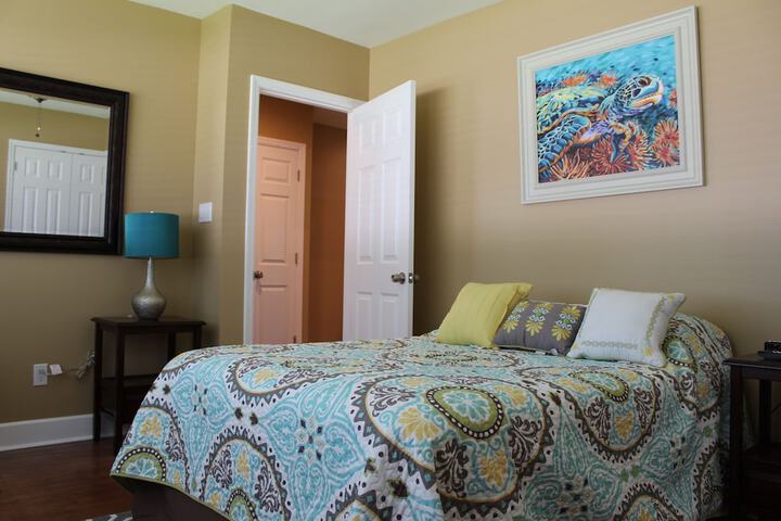 Room 32 of 46