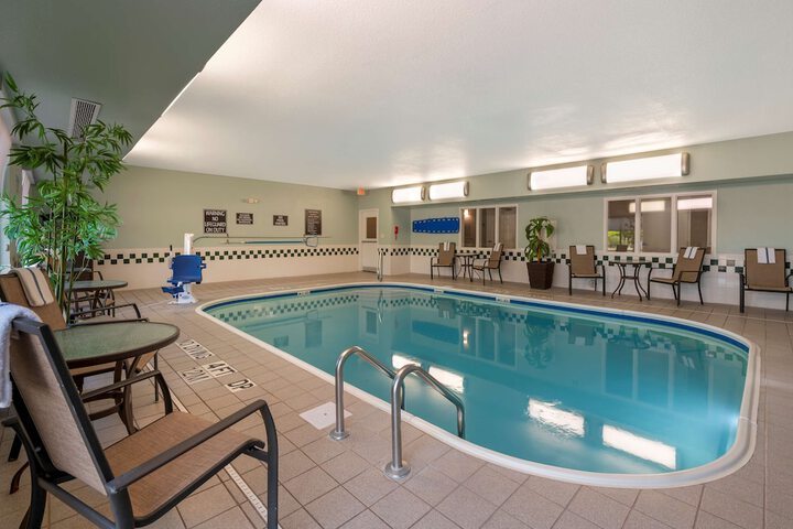 Pool 4 of 31