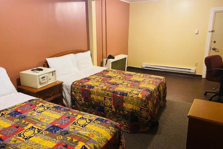 Room 20 of 36
