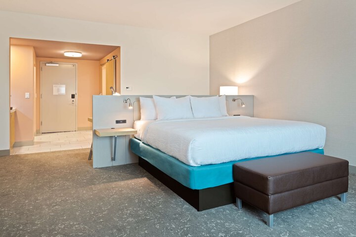 Room 19 of 35
