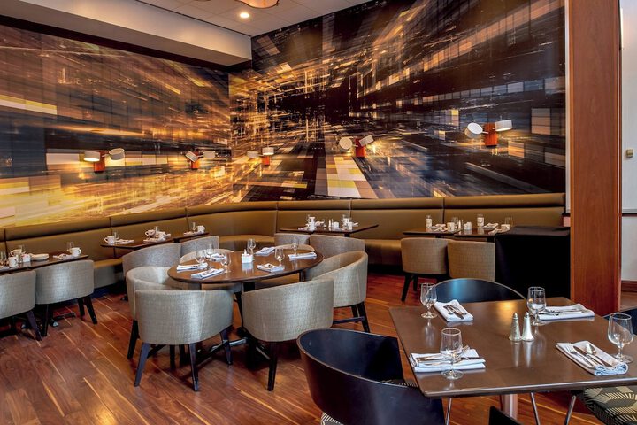 Dining 80 of 85
