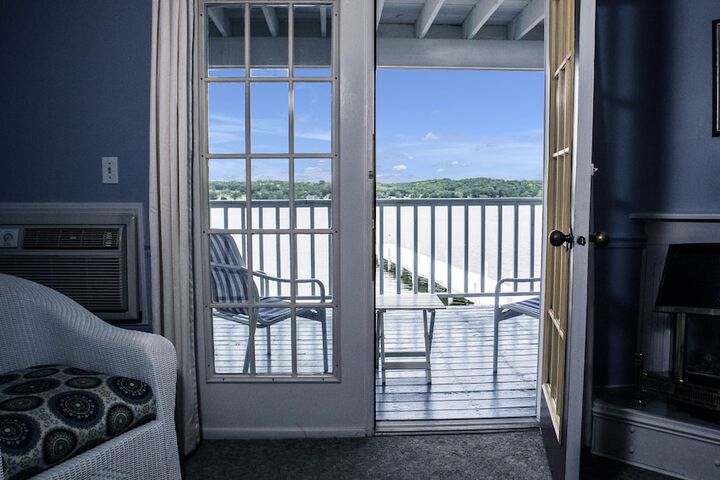 The French Country Inn Lake Geneva