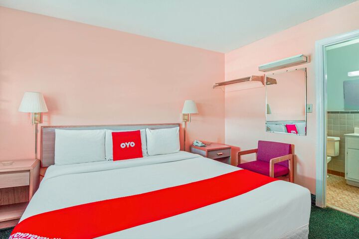 Room 13 of 29