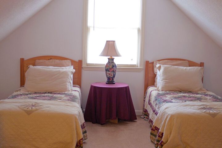 Room 143 of 399